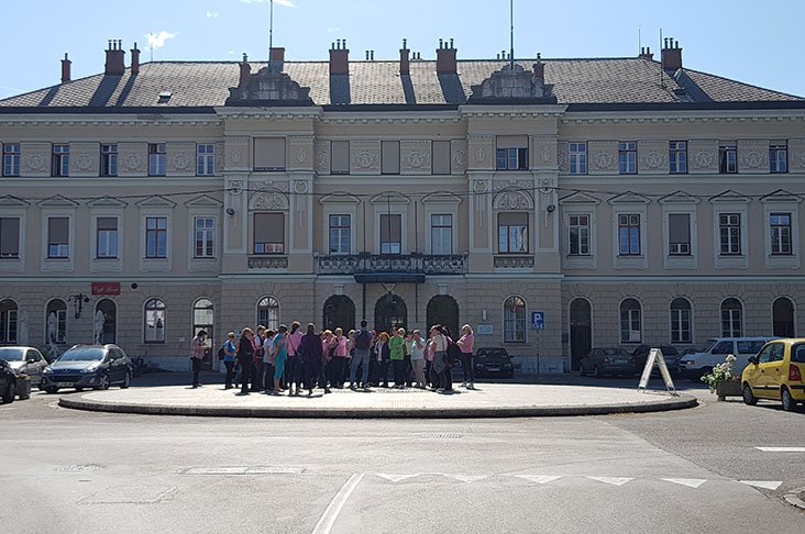 Dve gorici dve državi
